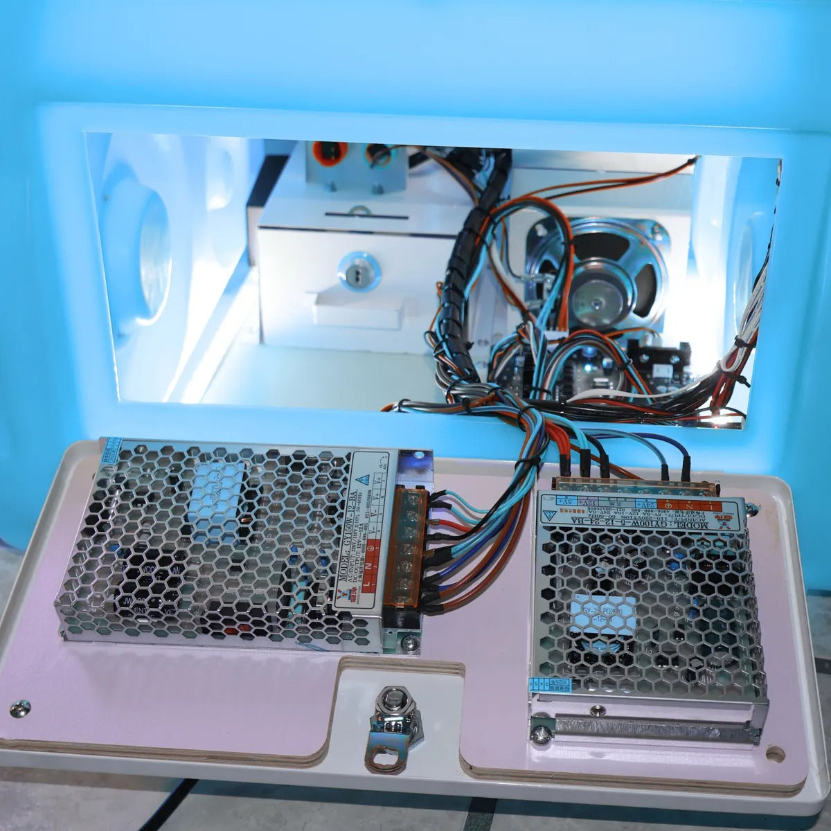 Maquina Garra Caza Peluches Mini Walli 3d Negocio Juego Grua